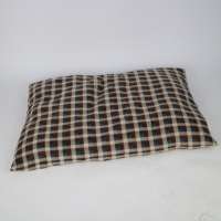 Cotton-filled Plaid super soft dog pet bed